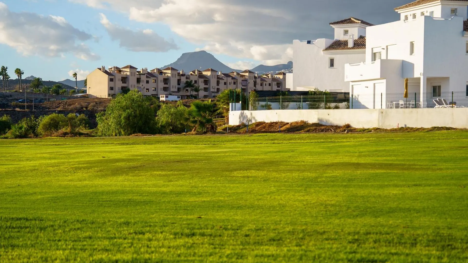 Aitana - 3 Pools, Fibre Net, Ocean View Apartment San Miguel de Abona