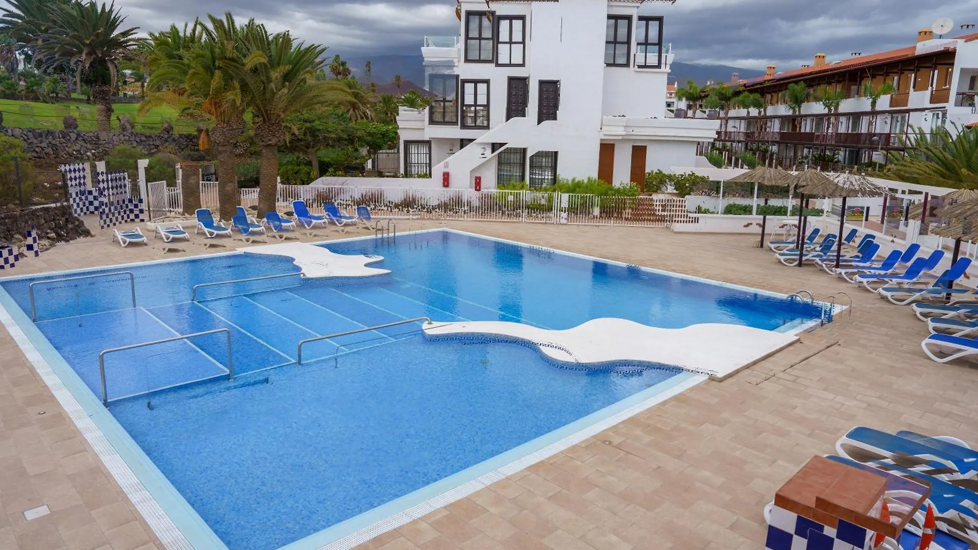 Aitana - 3 Pools, Fibre Net, Ocean View Apartment San Miguel de Abona