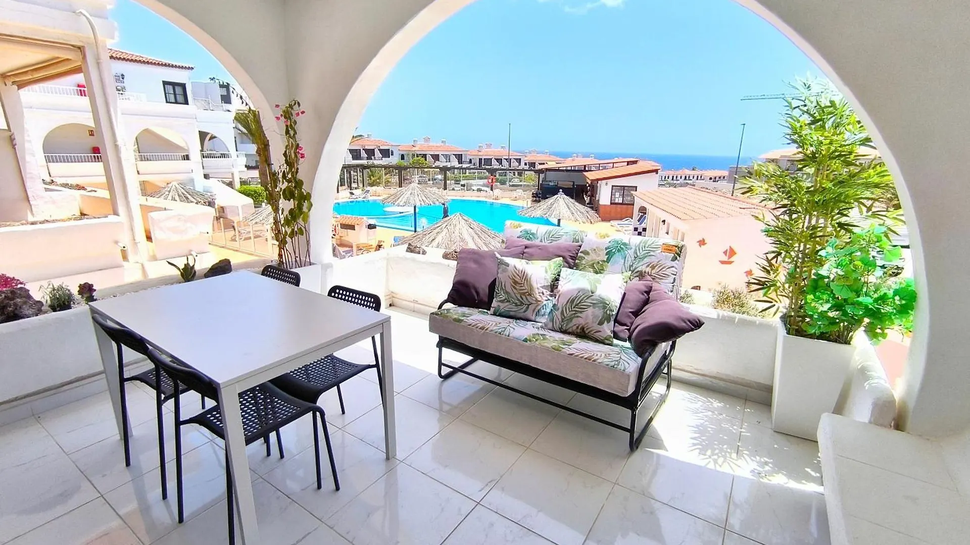 Aitana - 3 Pools, Fibre Net, Ocean View Apartment San Miguel de Abona Spain
